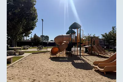 24525 Trevino #U1, Valencia, CA 91355 - Photo 19