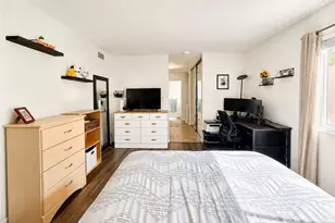 24525 Trevino, Valencia, CA 91355 - Photo 13