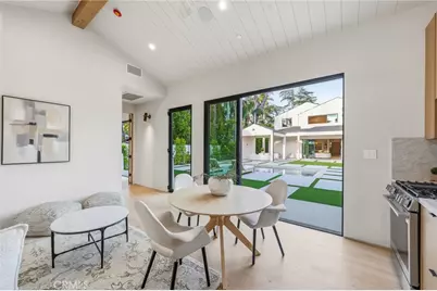 4447 Matilija, Sherman Oaks, CA 91423 - Photo 29