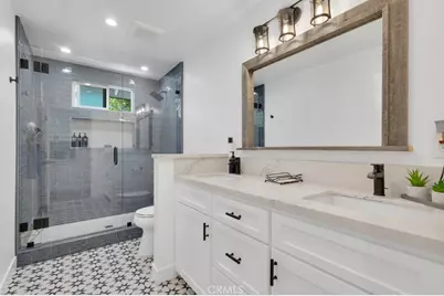 11932 Mallot Place, Granada Hills, CA 91344 - Photo 33