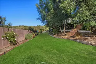 3582 Elm Dr, Calabasas, CA 91302 - Photo 37