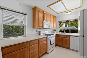 24419 Denise, Newhall, CA 91321 - Photo 13