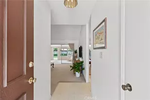24419 Denise, Newhall, CA 91321 - Photo 5