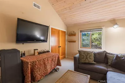 2305 Sugarloaf, Agoura Hills, CA 91301 - Photo 49