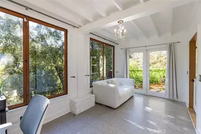 2305 Sugarloaf, Agoura Hills, CA 91301 - Photo 19