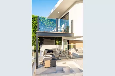 8045 Mulholland Drive, Los Angeles, CA 90046 - Photo 21