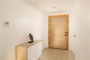 10415 Bevis Ave, Mission Hills (San Fernando), CA 91345 - Photo 5