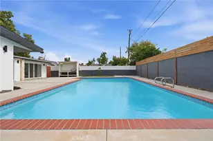 10415 Bevis Ave, Mission Hills (San Fernando), CA 91345 - Photo 27