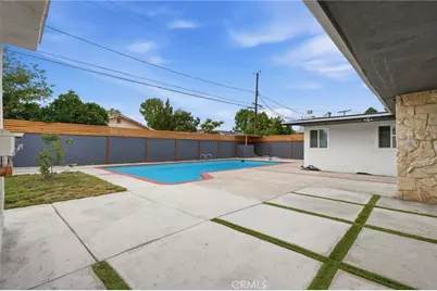 10415 Bevis Avenue, Mission Hills (San Fernando), CA 91345 - Photo 27