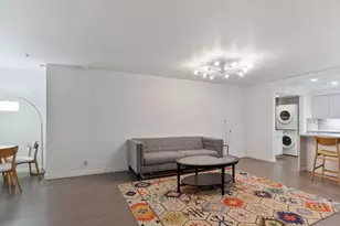 10660 Wilshire Blvd, Los Angeles, CA 90024 - Photo 13