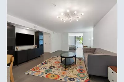 10660 Wilshire Boulevard #302, Los Angeles, CA 90024 - Photo 9