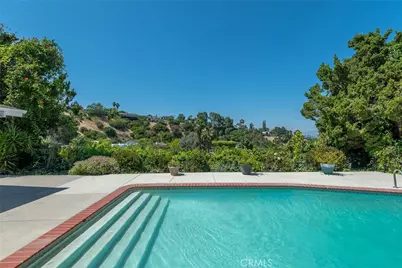 15407 Stonewood Terrace, Sherman Oaks, CA 91403 - Photo 29