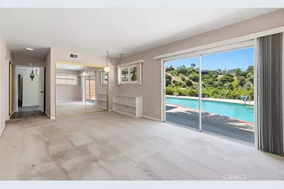 15407 Stonewood Terrace, Sherman Oaks, CA 91403 - Photo 21