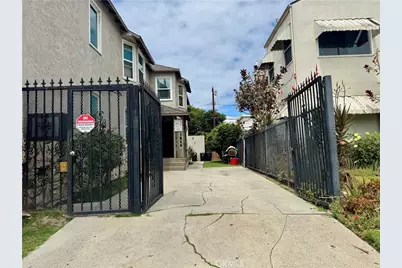 1919 W 54th, Los Angeles, CA 90062 - Photo 3