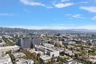 152 S Oakhurst Dr, Beverly Hills, CA 90212 - Photo 13