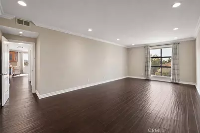 152 S Oakhurst Drive #304, Beverly Hills, CA 90212 - Photo 15