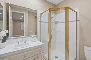 5823 Reefton Ct, Calabasas, CA 91302 - Photo 37