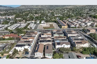 13423 W Saddle Rock Place, Sylmar, CA 91342 - Photo 41