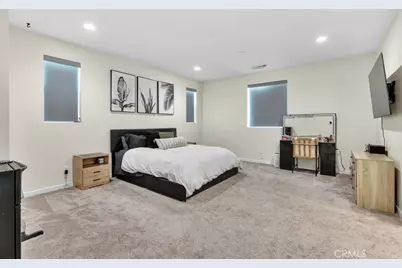 13423 W Saddle Rock Place, Sylmar, CA 91342 - Photo 29