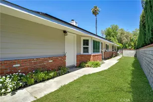 25142 Walnut St, Newhall, CA 91321 - Photo 15