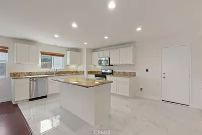 33980 Petunia, Murrieta, CA 92563 - Photo 13