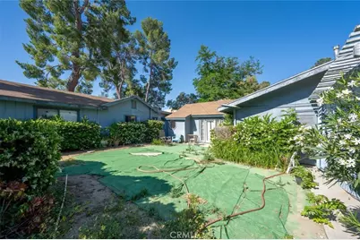 28717 Bouquet Canyon, Saugus, CA 91390 - Photo 13