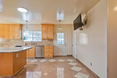 13608 Bassett, Los Angeles, CA 91405 - Photo 43