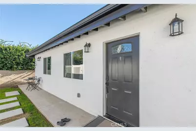 13608 Bassett, Los Angeles, CA 91405 - Photo 51