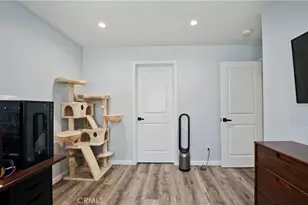 13608 Bassett, Los Angeles, CA 91405 - Photo 15