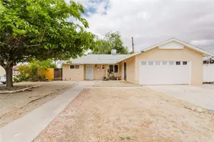 45303 6th St, Lancaster, CA 93535 - Photo 1