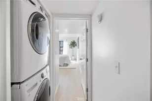 1940 N Highland Ave, Los Angeles, CA 90068 - Photo 21