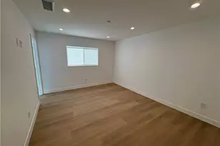 14165 Calvert St, Van Nuys, CA 91401 - Photo 11