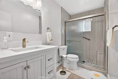 2056 W Random, Anaheim, CA 92804 - Photo 23