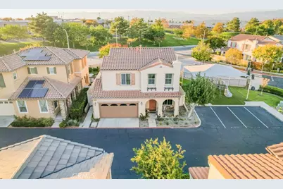 27117 Eden Court, Newhall, CA 91350 - Photo 41