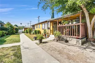 15212 Victory Blvd, Van Nuys, CA 91411 - Photo 1