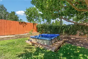257 Windrose Ct, Newbury Park, CA 91320 - Photo 35