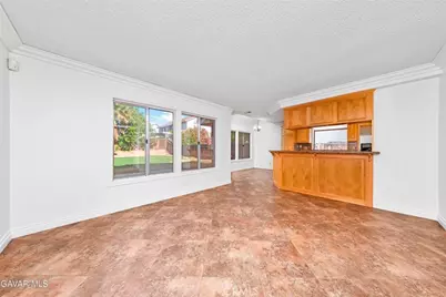 37450 Yorkshire, Palmdale, CA 93550 - Photo 7
