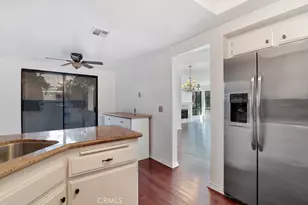 905 Thistlegate, Oak Park, CA 91377 - Photo 15
