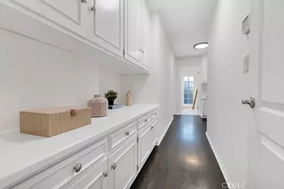 18950 Merridy Street, Northridge, CA 91324 - Photo 25