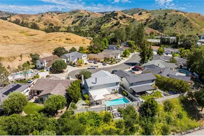 26009 Redbluff Drive, Calabasas, CA 91302 - Photo 43