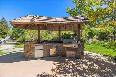30024 Valley Glen Street, Castaic, CA 91384 - Photo 33