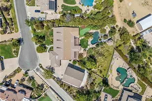 30024 Valley Glen St, Castaic, CA 91384 - Photo 59