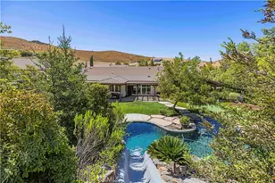 30024 Valley Glen St, Castaic, CA 91384 - Photo 47