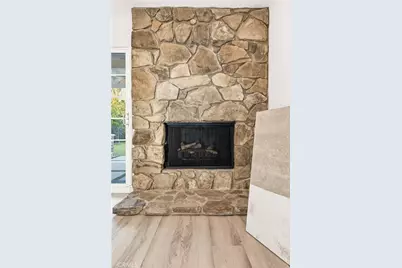 7620 Rudnick Avenue, Canoga Park, CA 91304 - Photo 13