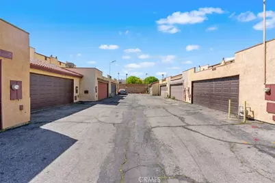 1750 E Avenue Q14 #17, Palmdale, CA 93550 - Photo 31