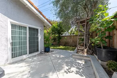 8282 Delfino Circle, Huntington Beach, CA 92646 - Photo 29