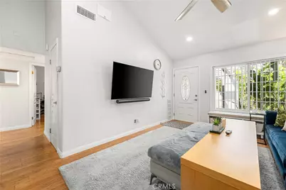 8282 Delfino Circle, Huntington Beach, CA 92646 - Photo 5