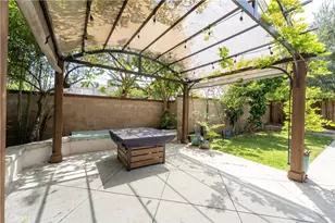8282 Delfino Cir, Huntington Beach, CA 92646 - Photo 21