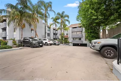 7640 Oso Avenue #316, Winnetka, CA 91306 - Photo 17