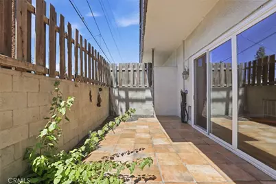 5218 Lindley Avenue #3, Encino, CA 91316 - Photo 19